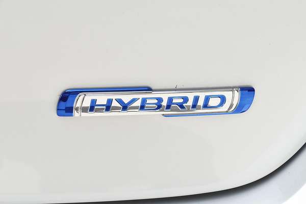 2024 Suzuki Swift Hybrid UZ