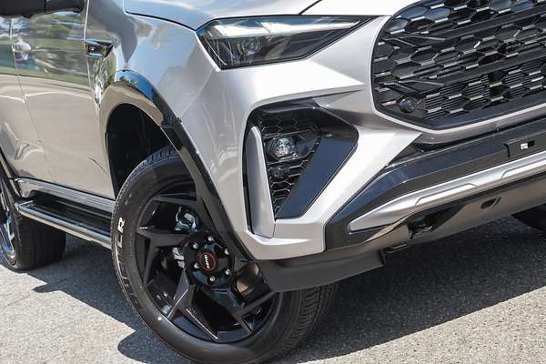 2025 Isuzu MU-X X-TERRAIN