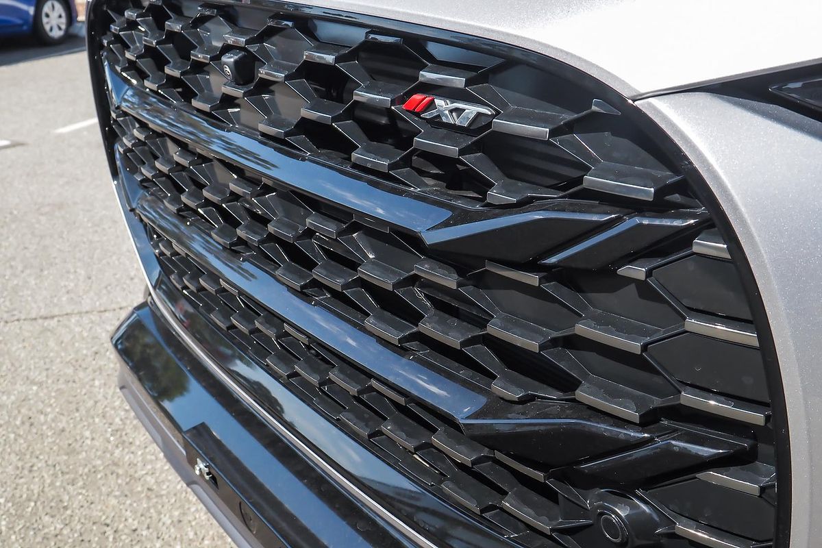 2025 Isuzu MU-X X-TERRAIN