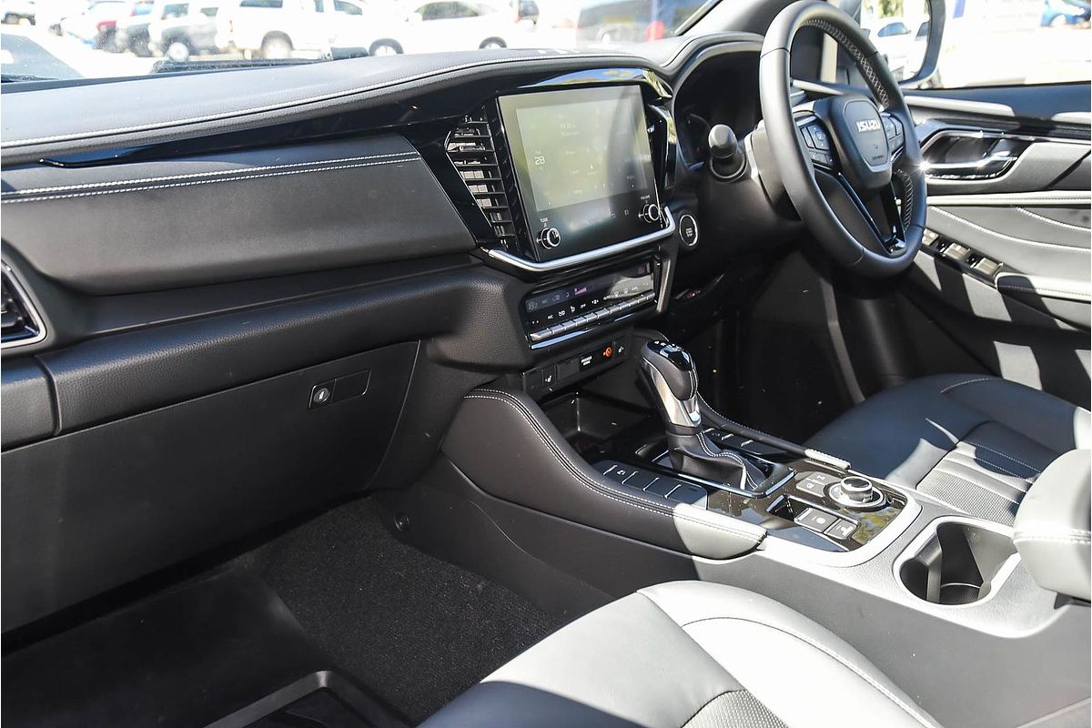 2025 Isuzu MU-X LS-T