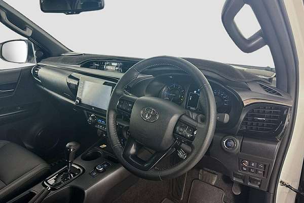 2024 Toyota Hilux Rogue 48V GUN126R 4X4
