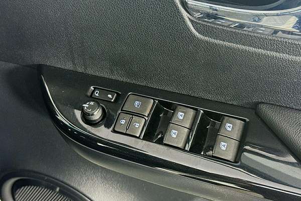 2024 Toyota Hilux Rogue 48V GUN126R 4X4