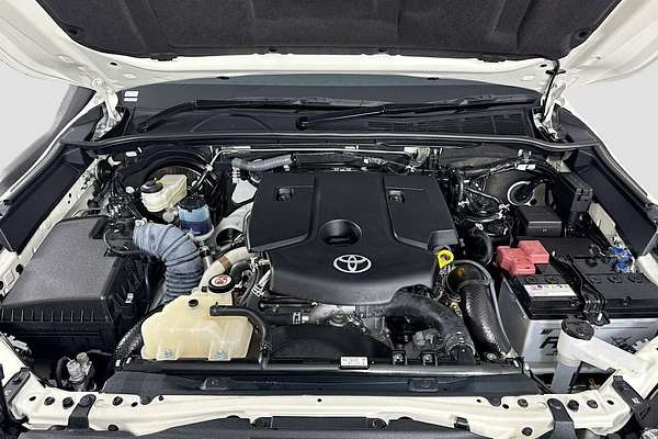 2024 Toyota Hilux Rogue 48V GUN126R 4X4