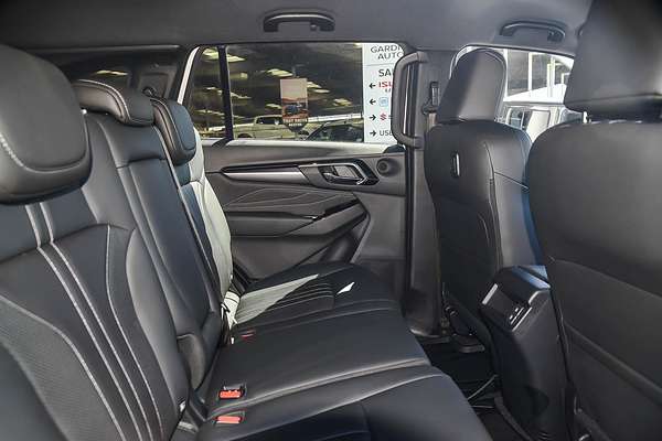 2025 Isuzu MU-X LS-T