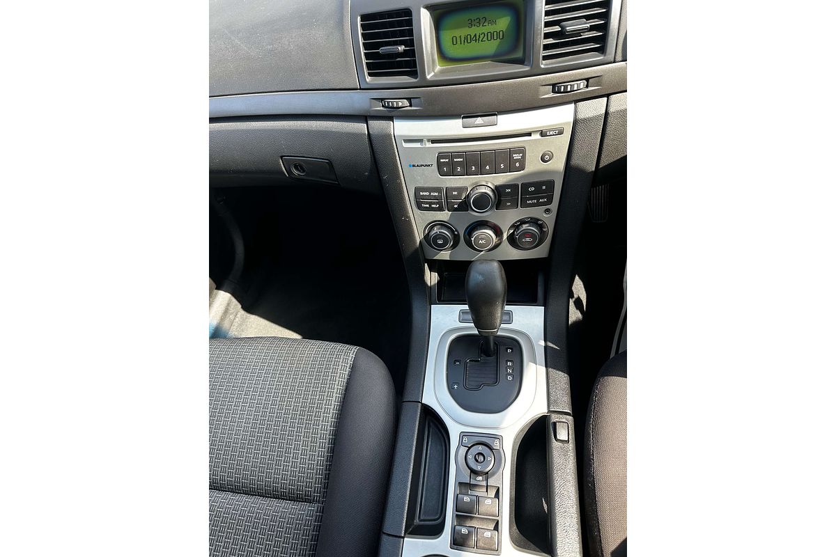 2010 Holden Commodore Omega VE