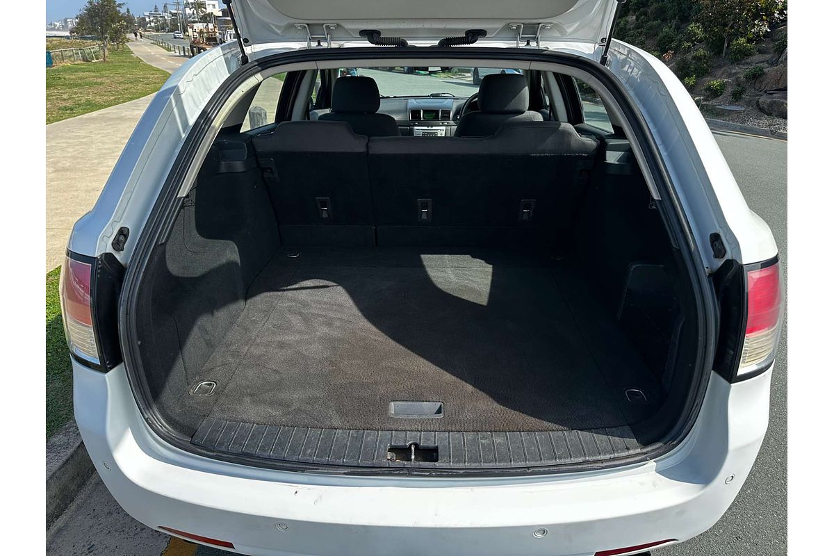 2010 Holden Commodore Omega VE