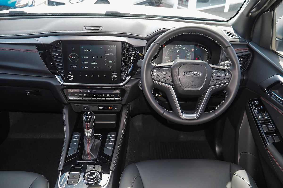 2025 Isuzu MU-X X-TERRAIN