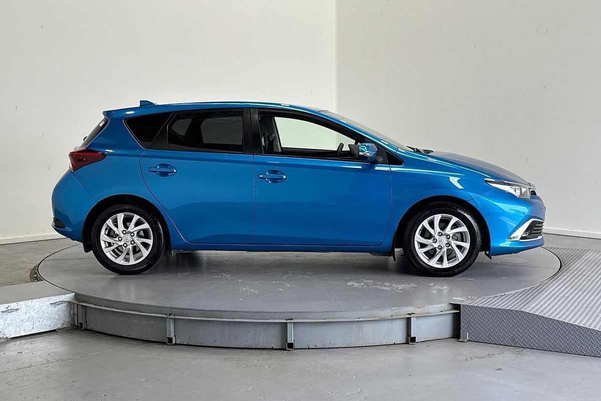 2016 Toyota Corolla Ascent Sport ZRE182R