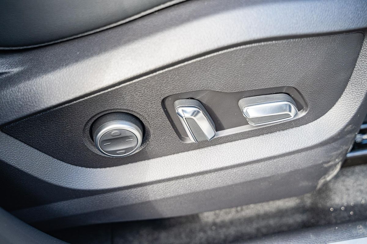 2025 Chery Tiggo 8 Super Hybrid Ultimate T31