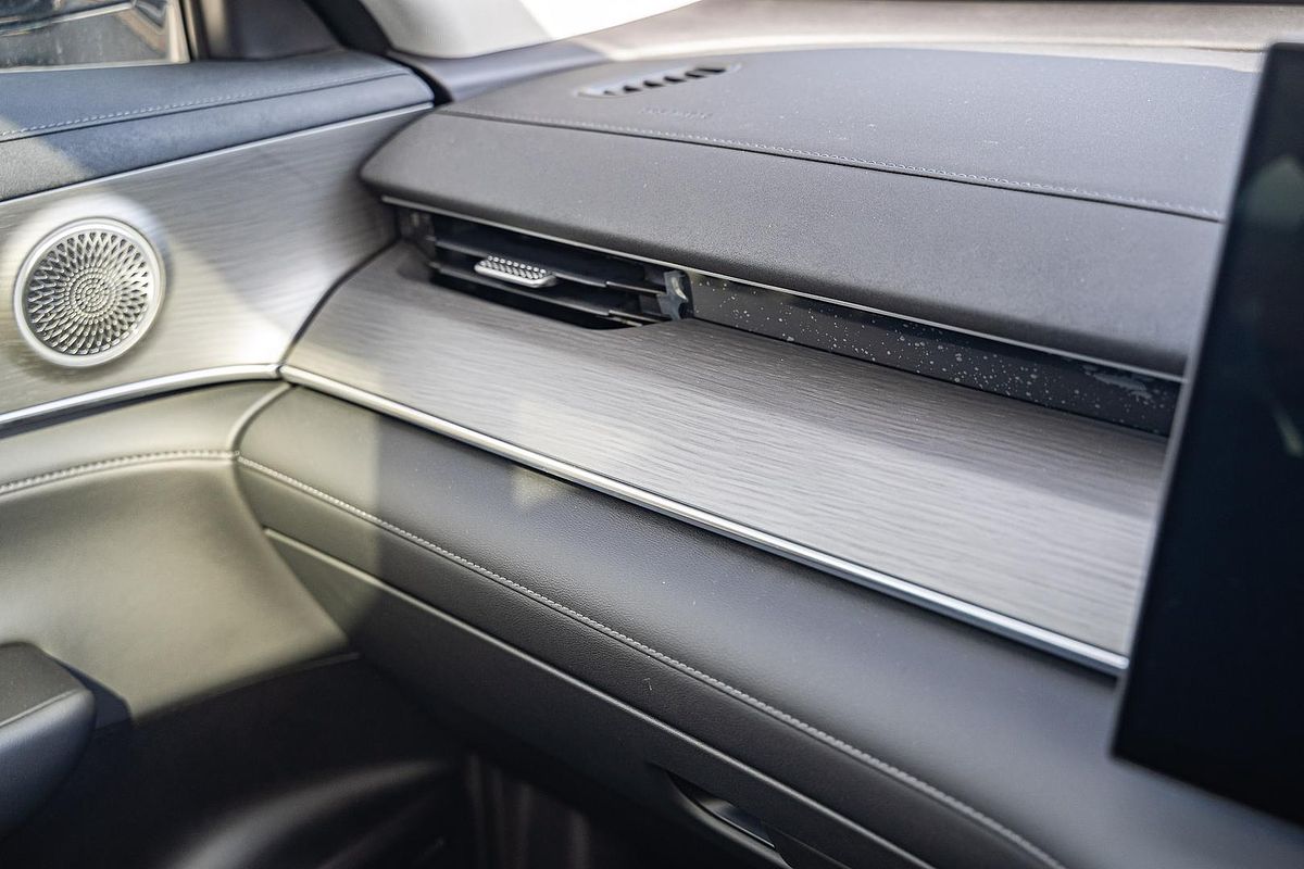 2025 Chery Tiggo 8 Super Hybrid Ultimate T31