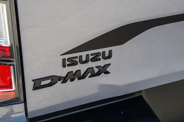 2025 Isuzu D-MAX BLADE 4X4