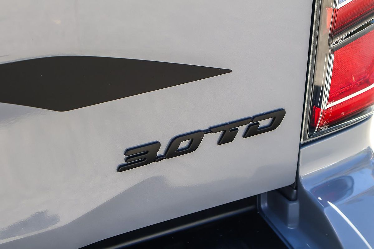 2025 Isuzu D-MAX BLADE 4X4