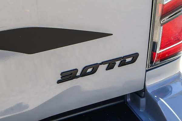 2025 Isuzu D-MAX BLADE 4X4