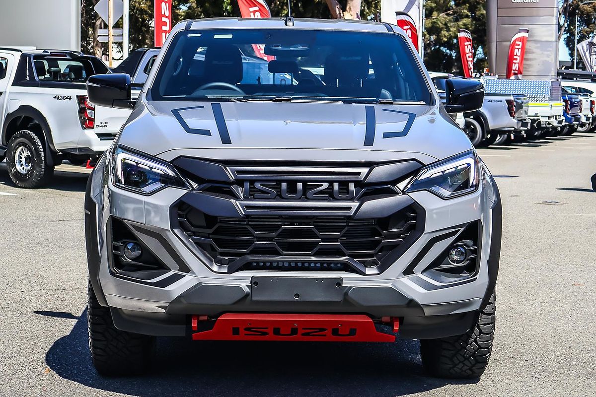 2025 Isuzu D-MAX BLADE 4X4