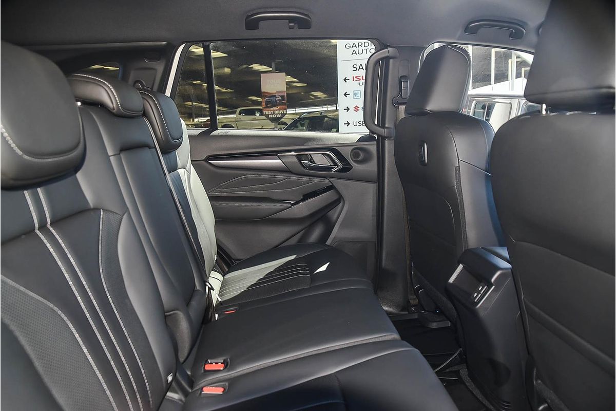 2025 Isuzu MU-X LS-T