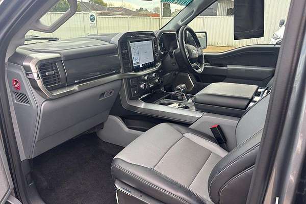 2023 Ford F-150 Lariat 4X4 LWB