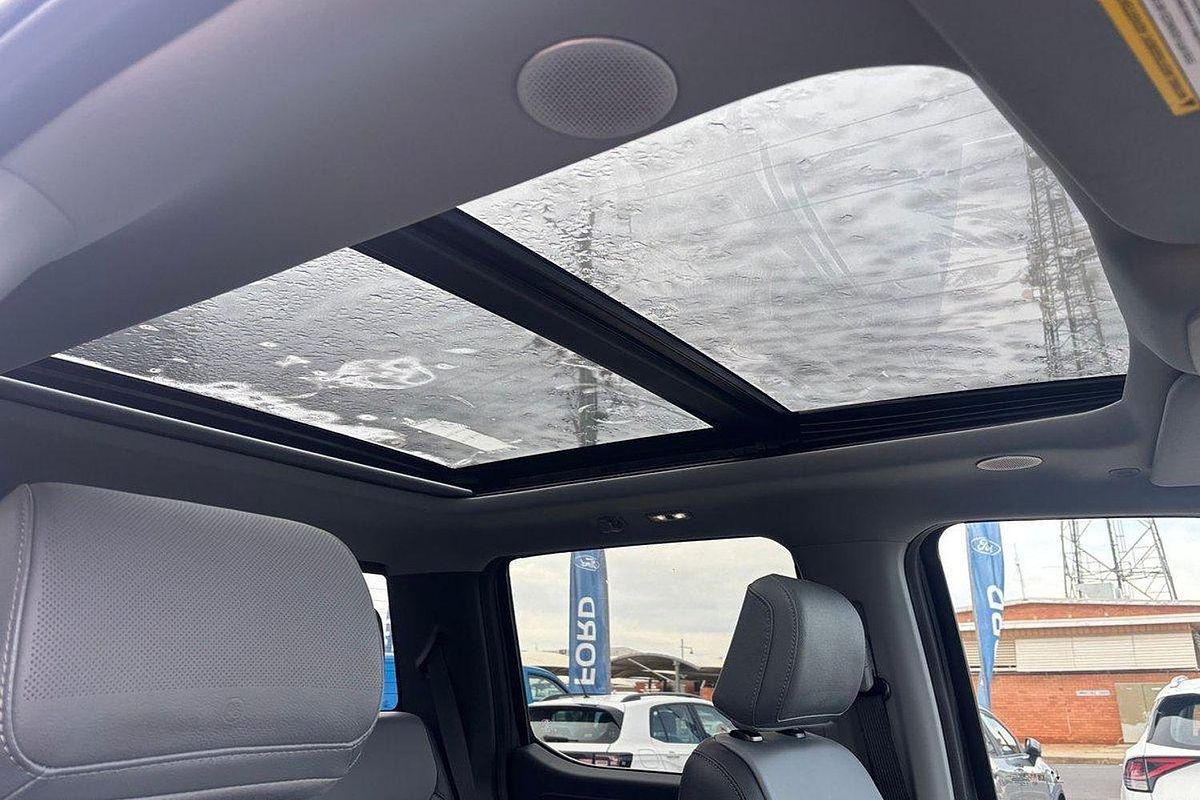 2023 Ford F-150 Lariat 4X4 LWB