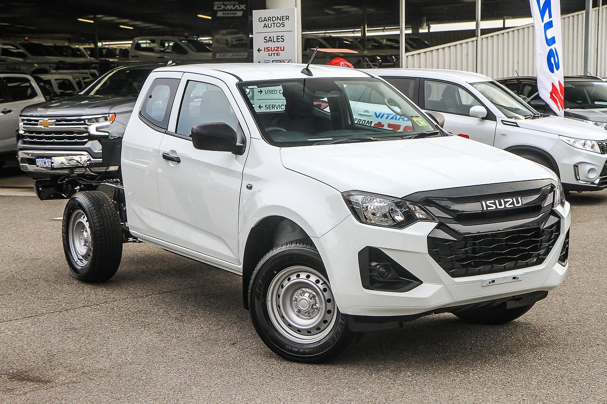 2025 Isuzu D-MAX SX 4X4