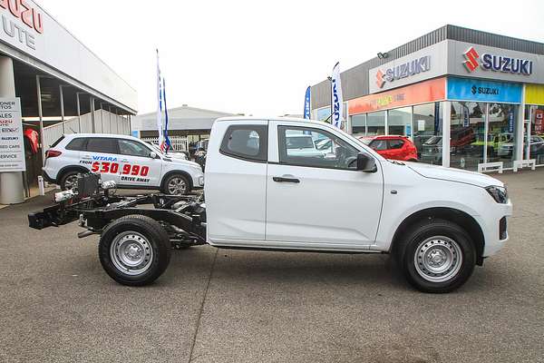 2025 Isuzu D-MAX SX 4X4