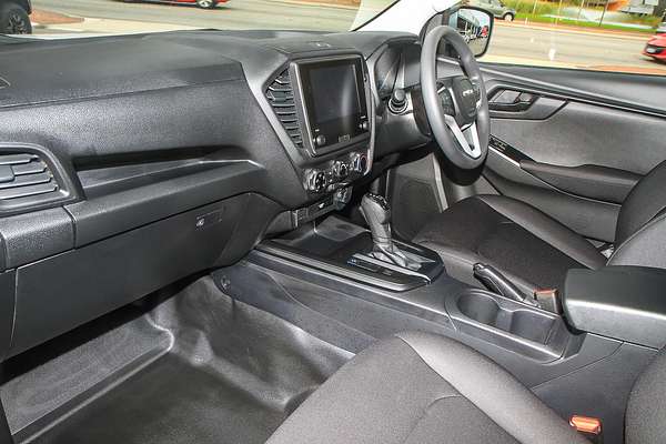 2025 Isuzu D-MAX SX 4X4