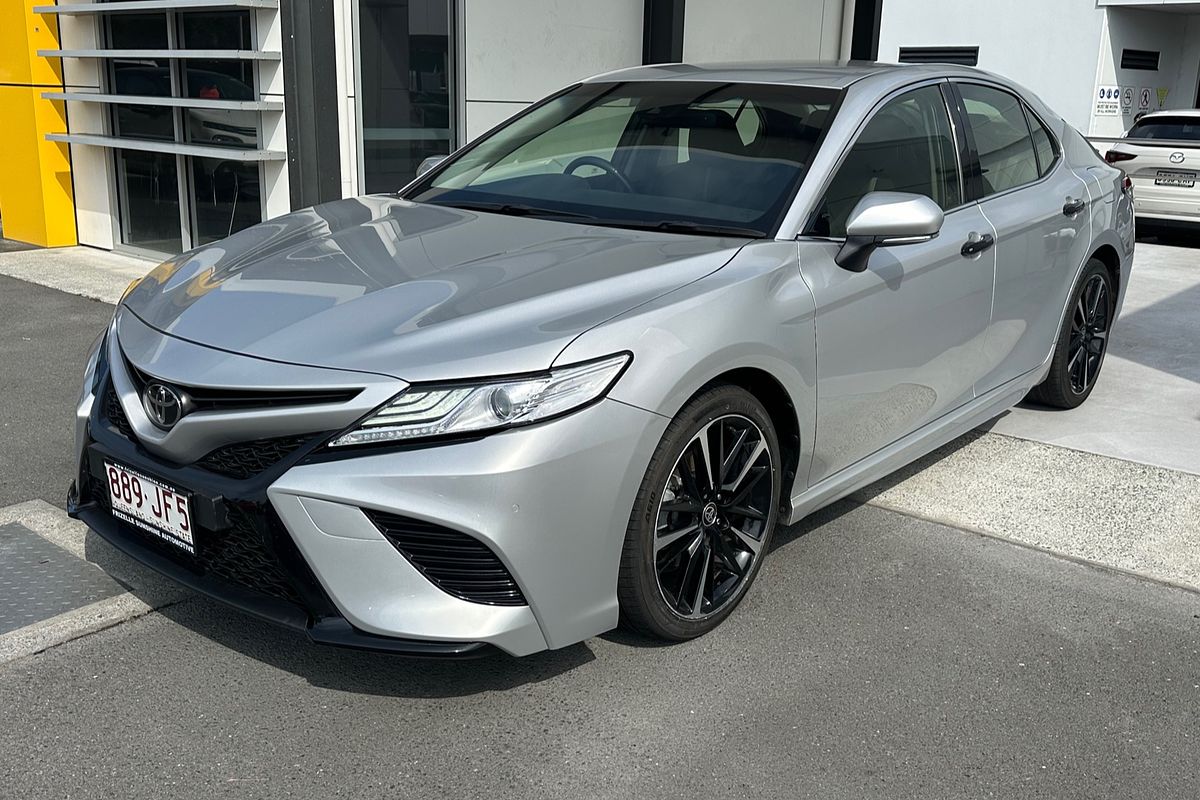 2020 Toyota Camry SX GSV70R