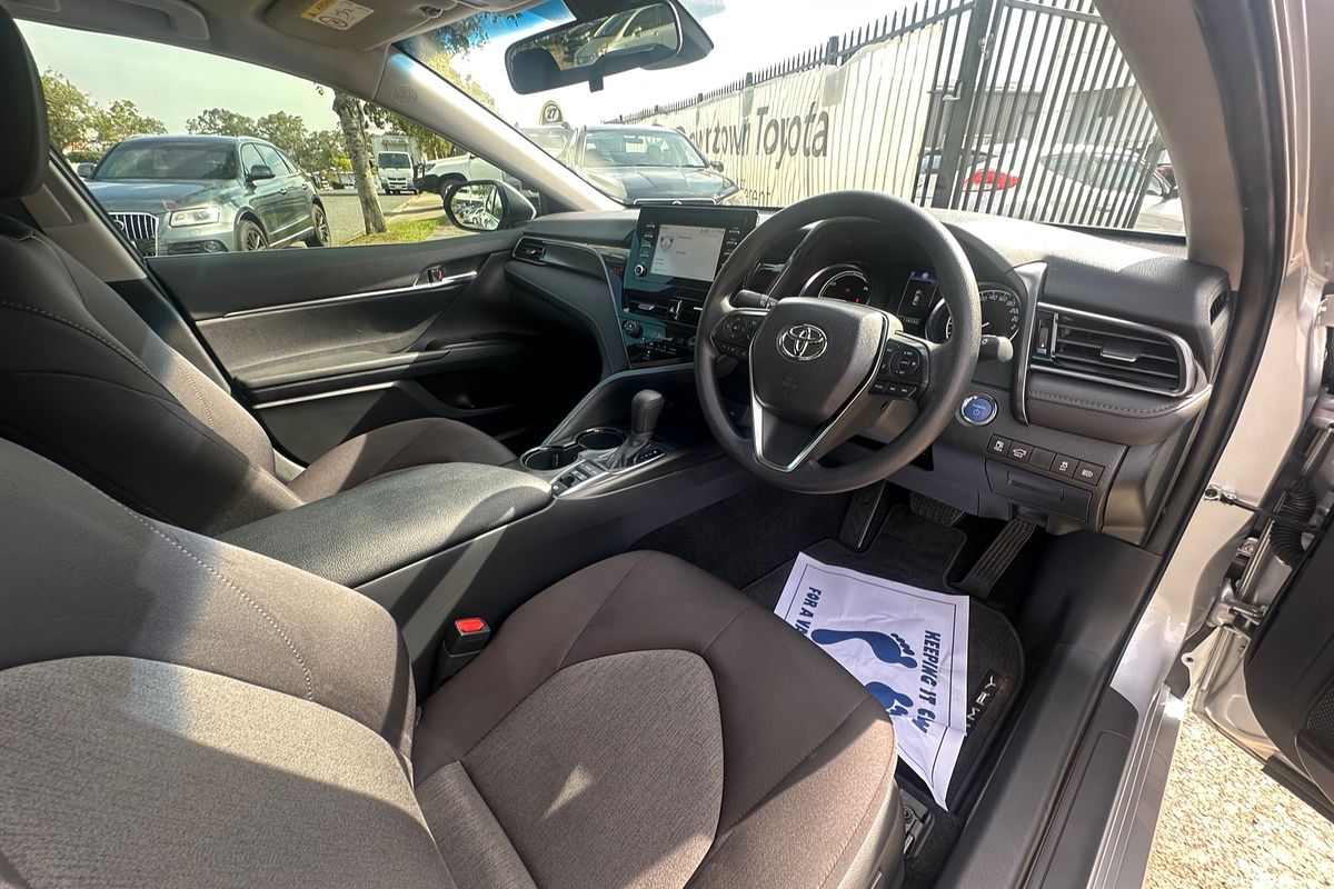 2024 Toyota Camry Ascent AXVH70R