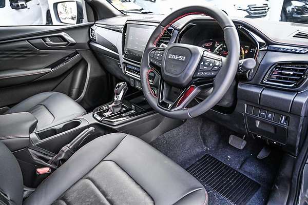2025 Isuzu D-MAX X-TERRAIN 4X4