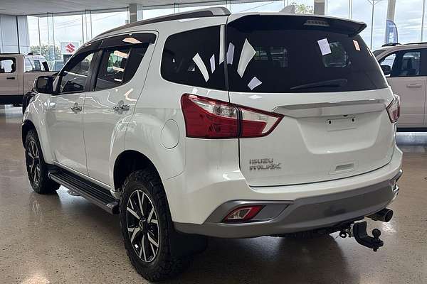 2020 Isuzu MU-X LS-U