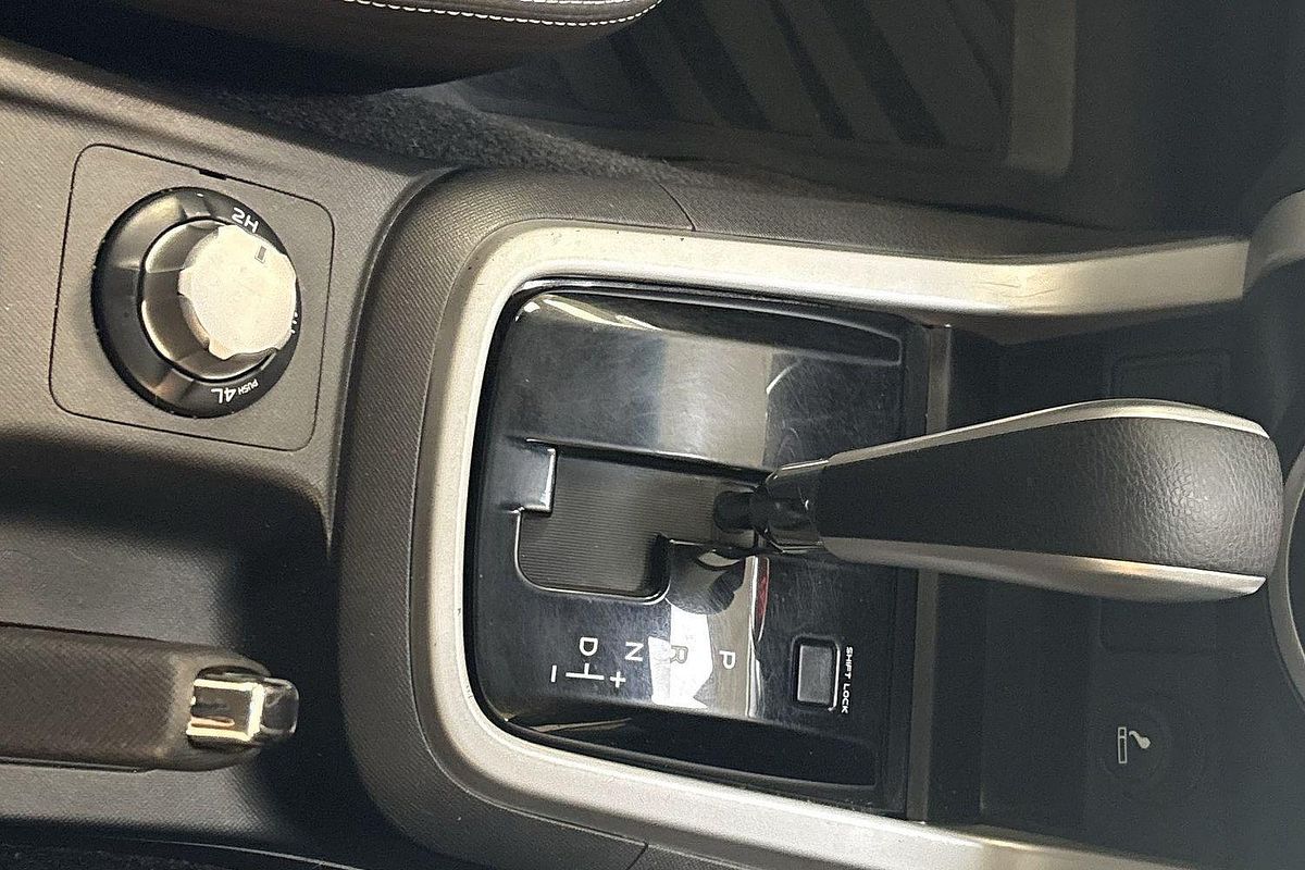 2020 Isuzu MU-X LS-U