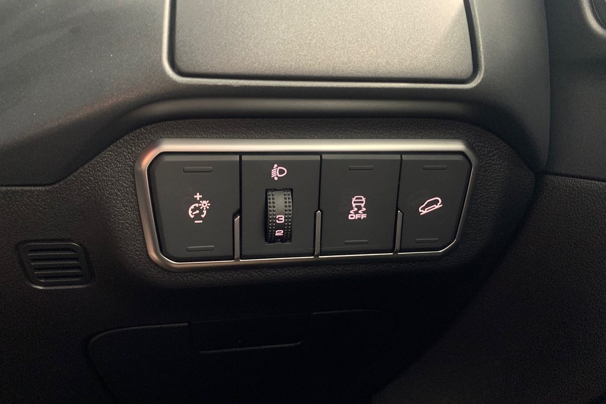 2025 GWM Tank 300 Ultra P01