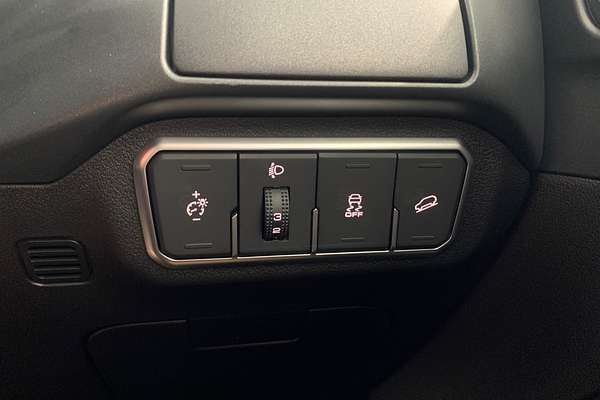 2025 GWM Tank 300 Ultra P01