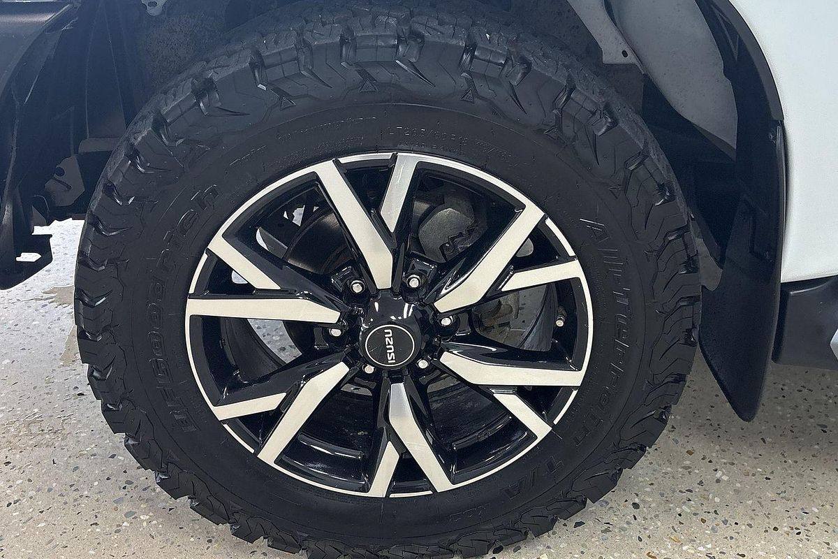 2020 Isuzu MU-X LS-U