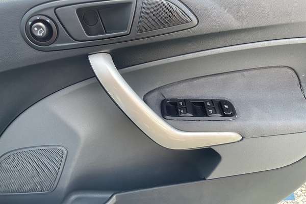 2010 Ford Fiesta Zetec WS