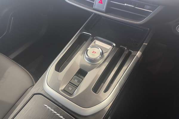 2025 GWM Haval Jolion Lux A01