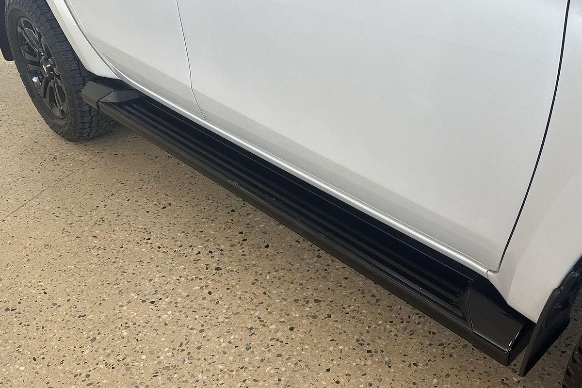 2020 Mitsubishi Triton GSR MR 4X4