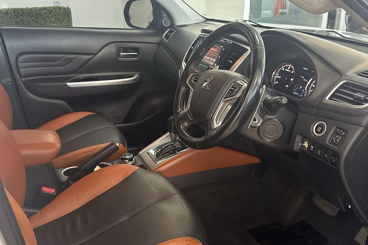 2020 Mitsubishi Triton GSR MR 4X4