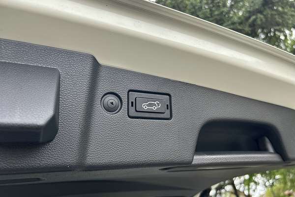 2024 KGM SsangYong Torres Ultimate J116