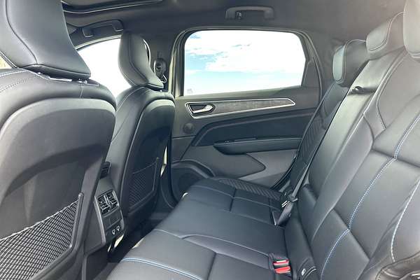 2025 Renault Arkana Esprit Alpine JL1