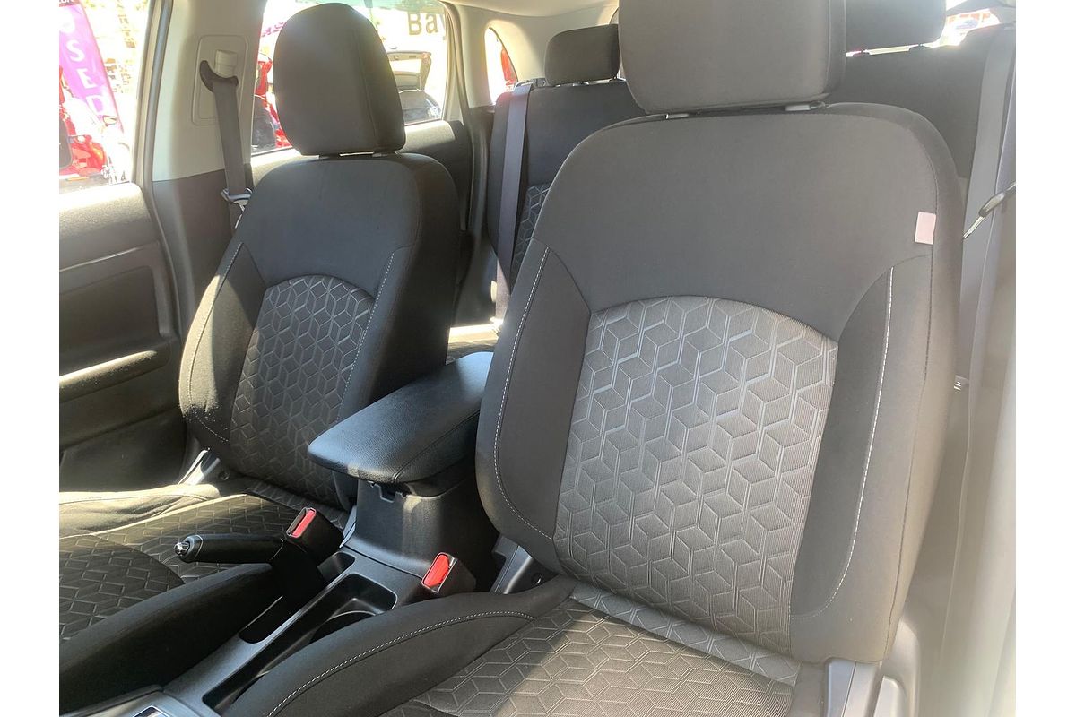 2019 Mitsubishi ASX ES XD