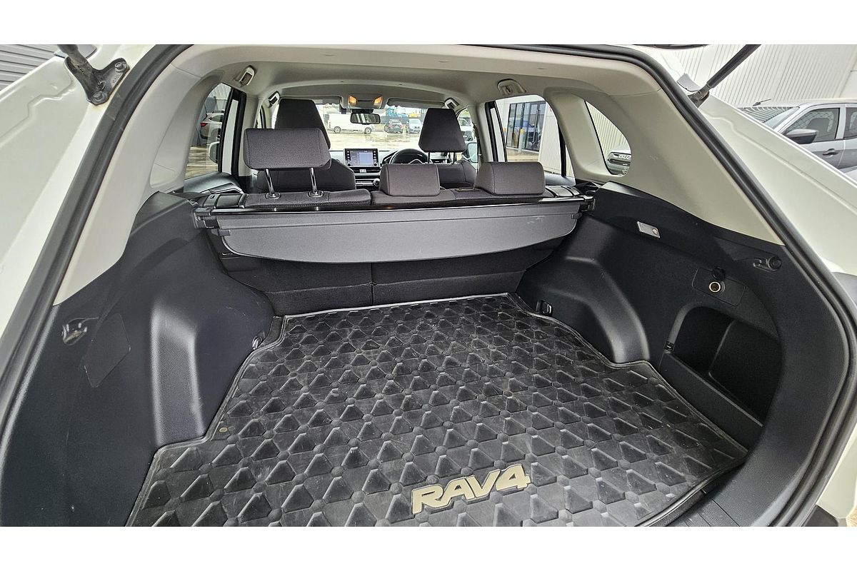 2019 Toyota RAV4 GXL MXAA52R