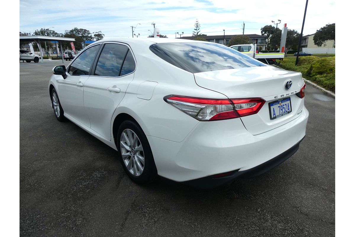 2019 Toyota Camry Ascent AXVH71R