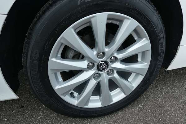 2019 Toyota Camry Ascent AXVH71R