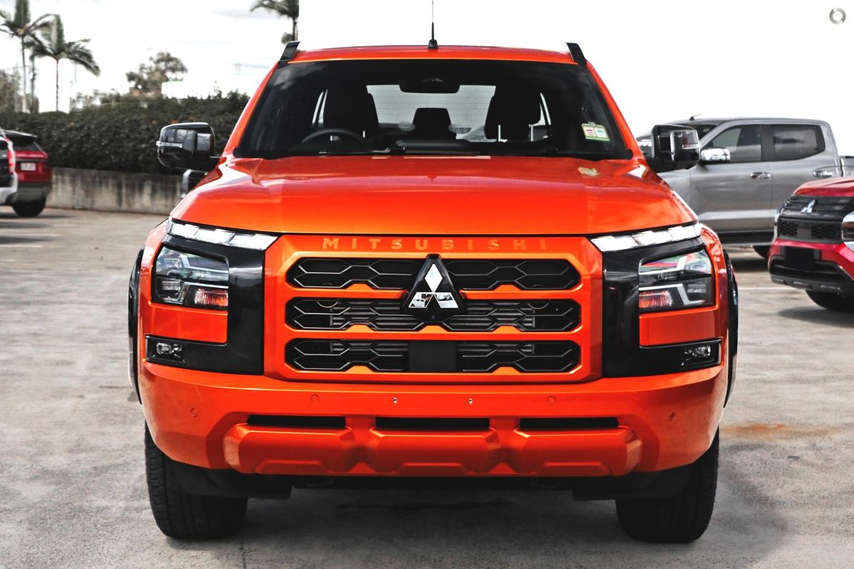 2025 Mitsubishi Triton GSR MV 4X4