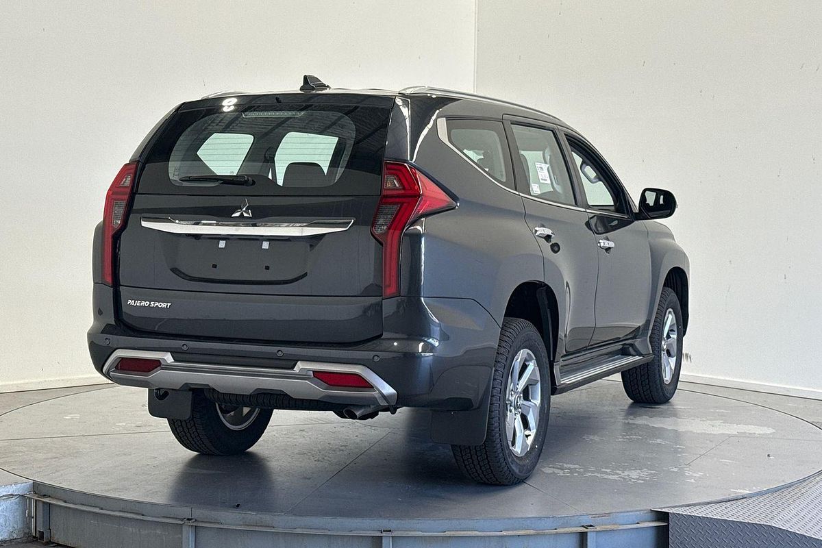 2024 Mitsubishi Pajero Sport GLX QG