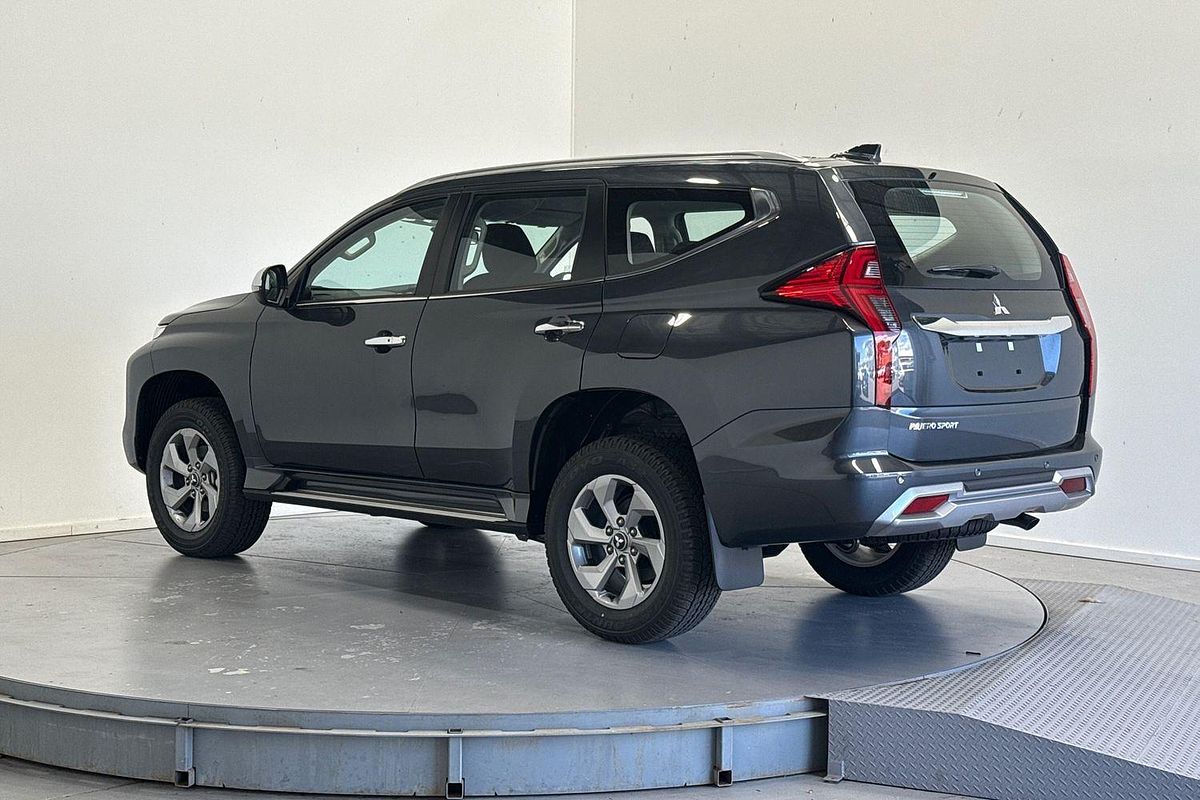 2024 Mitsubishi Pajero Sport GLX QG