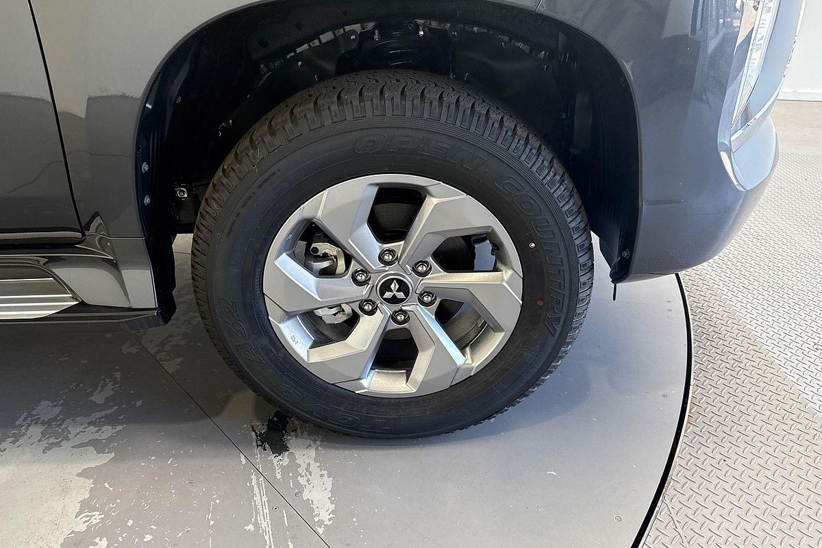 2024 Mitsubishi Pajero Sport GLX QG