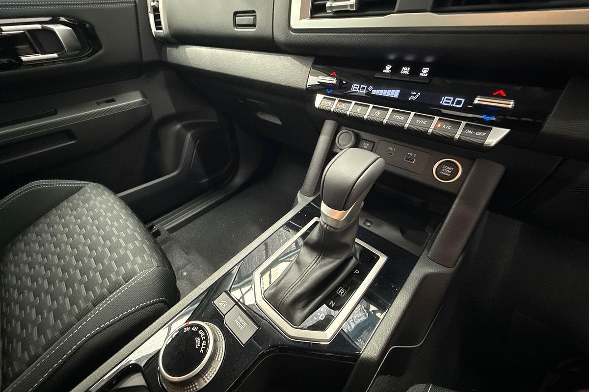 2024 Mitsubishi Triton GLS MV 4X4