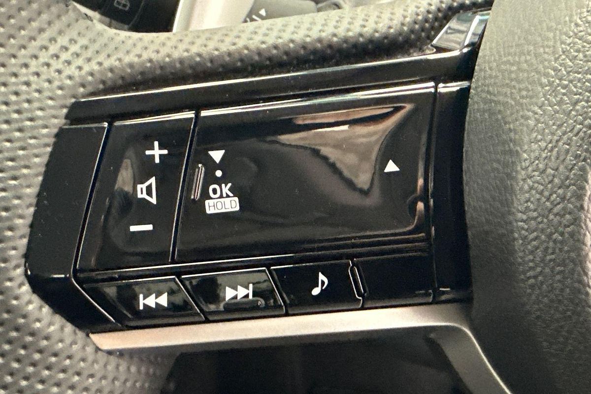 2024 Mitsubishi Pajero Sport GLX QG