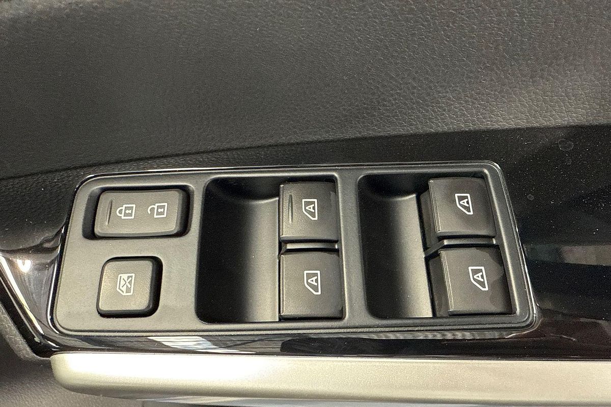 2024 Mitsubishi Pajero Sport GLX QG