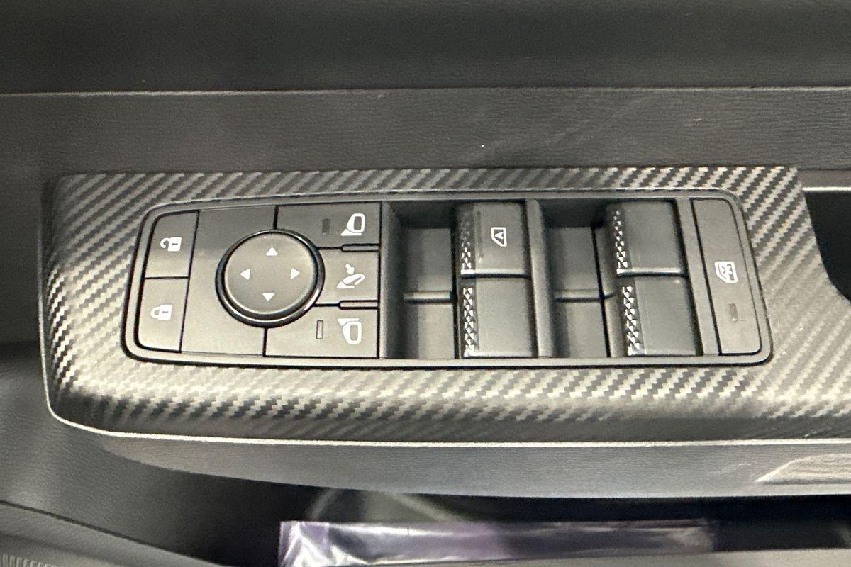 2024 Mitsubishi Triton GLS MV 4X4